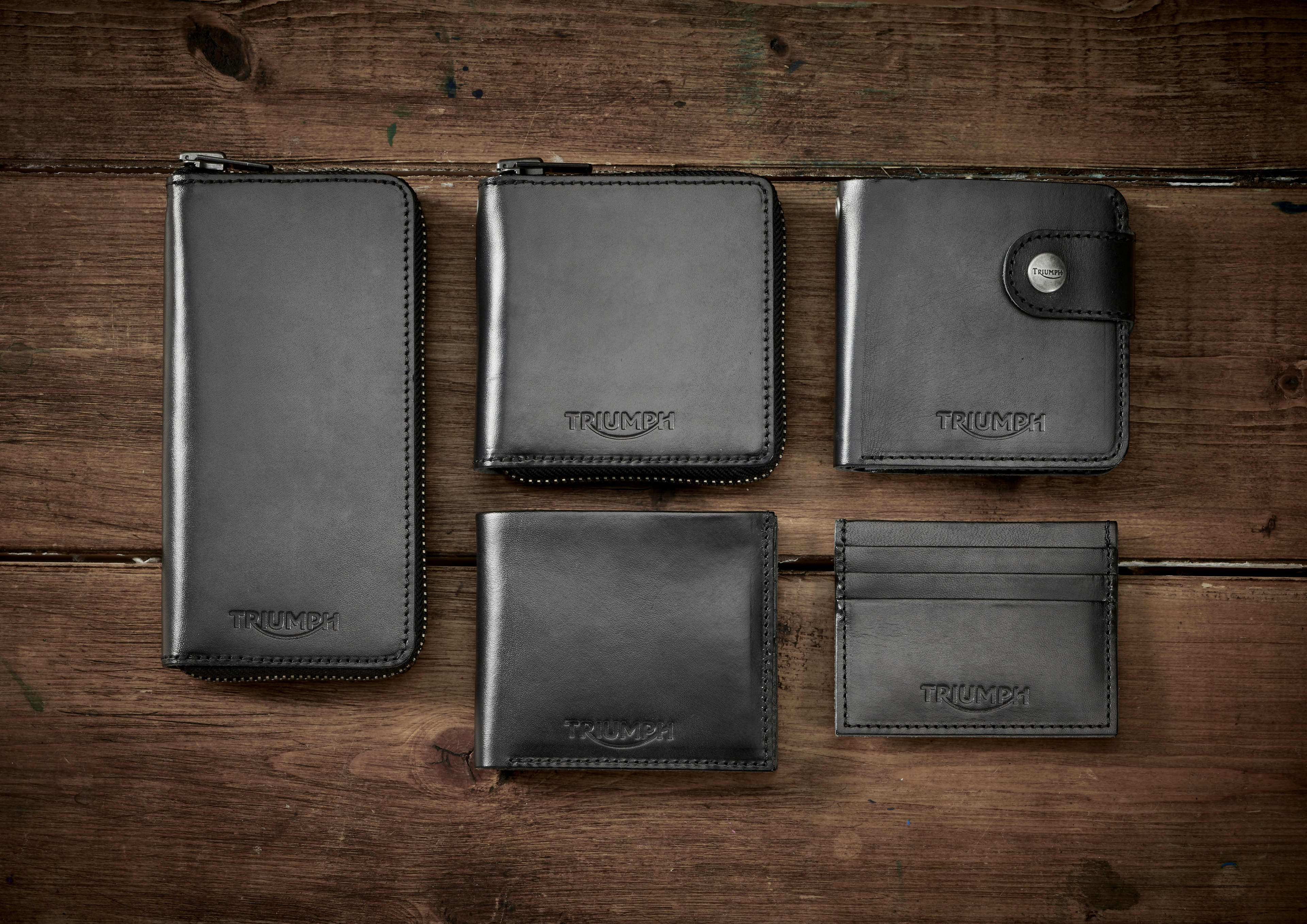 Square Zip Leather Wallet in Black | Leather Accessories